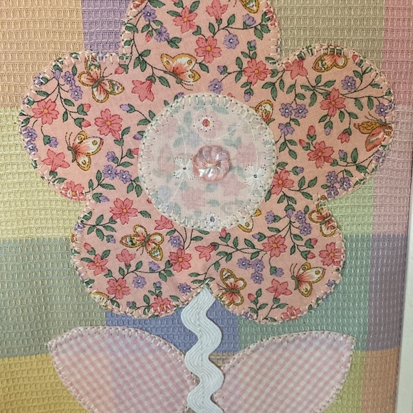 Pastel Fabric Appliqué Framed Flower Picture - Picture 11 of 11